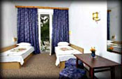 poza Hotel Troy 2