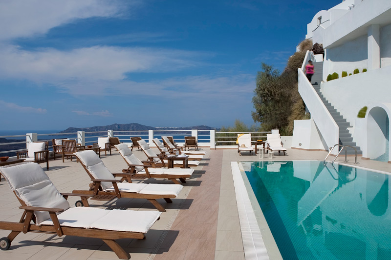 Hotel Tzekos Villas 4 stele, Insula Santorini, Grecia