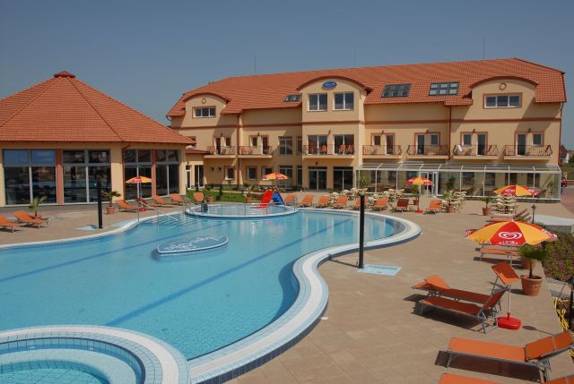 Hotel Aqua Spa Wellness 4 stele, Cserkeszolo, Ungaria