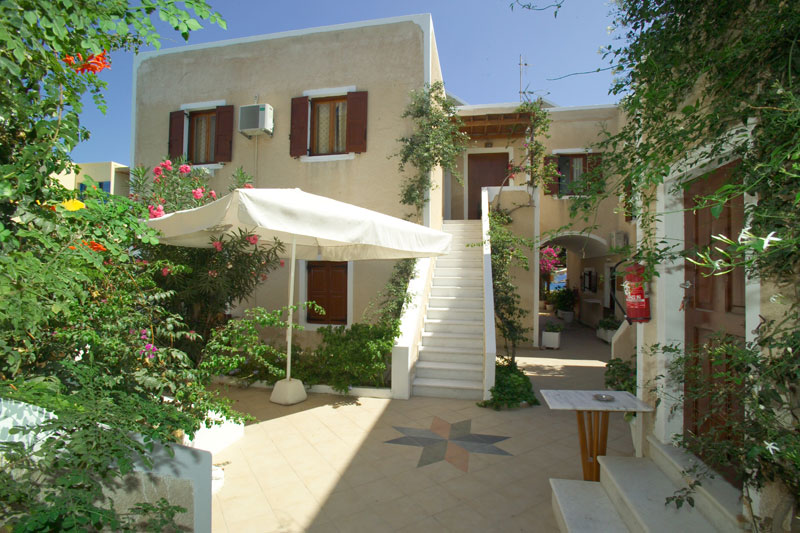 Hotel Nostos 2 stele, Insula Santorini, Grecia