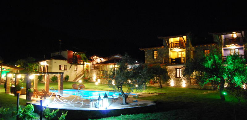 Hotel Ta Petrina 4 stele, Sithonia, Grecia