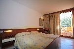 Hotel Resort Mimosa Hedera Narcis 3 stele, Rabac, Croatia