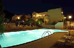 Hotel Drossos 3 stele, Insula Santorini, Grecia