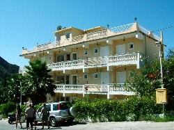 Hotel Golden Nests 3 stele, Insula Corfu, Grecia
